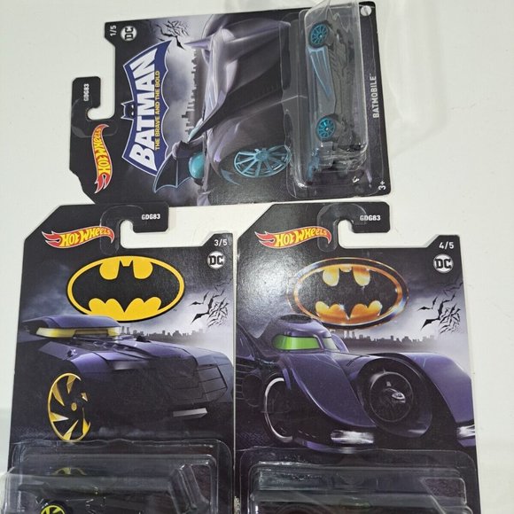 3 NIP Hot Wheels 1:64 Die Cast Batman Cars ( Animated Series, 1989 Batmobile) - Picture 2 of 3